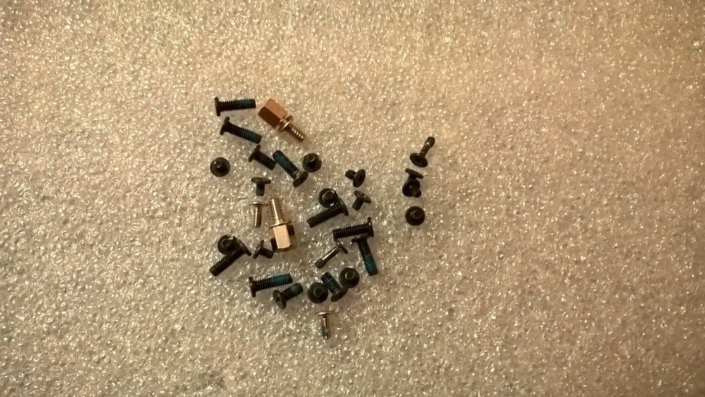 Dell Latitude D620 Notebook Screw Set - Screw Set