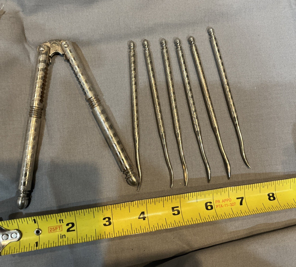 Vintage HMQ Nutcracker Set