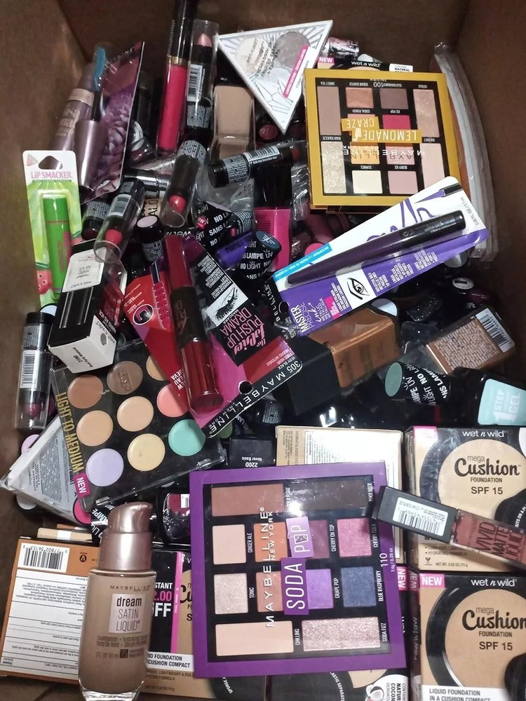 🎁 Surprise Amazon Walmart & Other Stores Returns & Overstock –7 items value $75