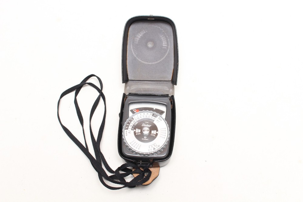GOSSEN SIXTAR CDS LIGHT EXPOSURE METER GERMANY Leather Case + Strap