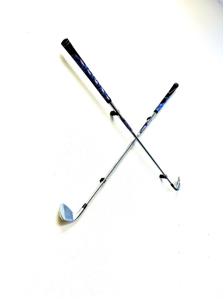 Golf Club "X" Cross Design Wall Mount Bracket (Qty. 2)
