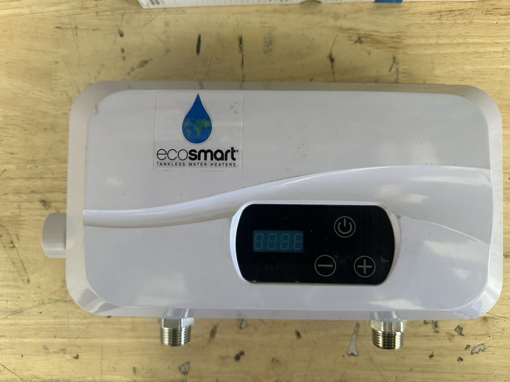 EcoSmart, POU 4T Point-of-Use Tankless Electric Water Heater 3.5kw 120 v (READ)