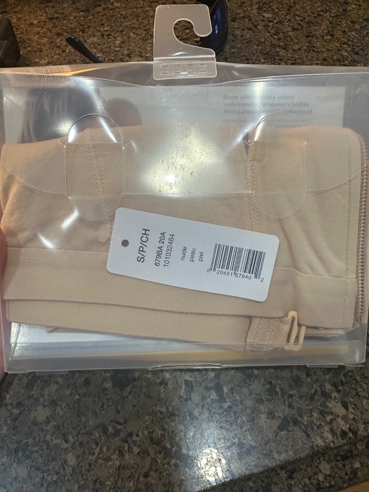 medela easy expression bustier new in box small