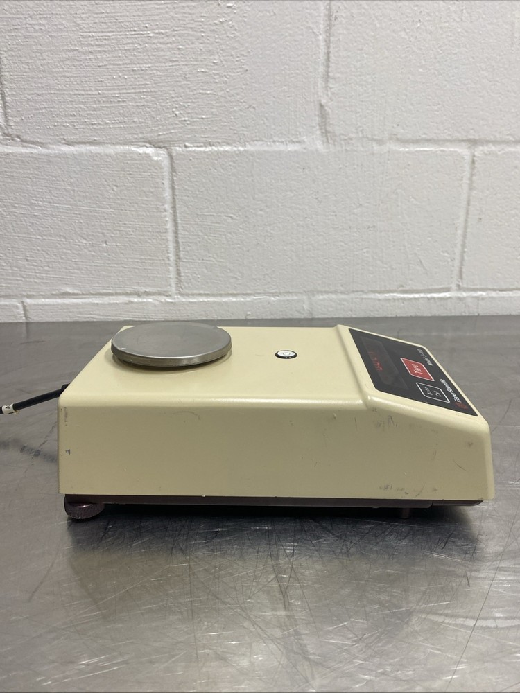 Fisher Scientific Digital Lab Scale Model S-110