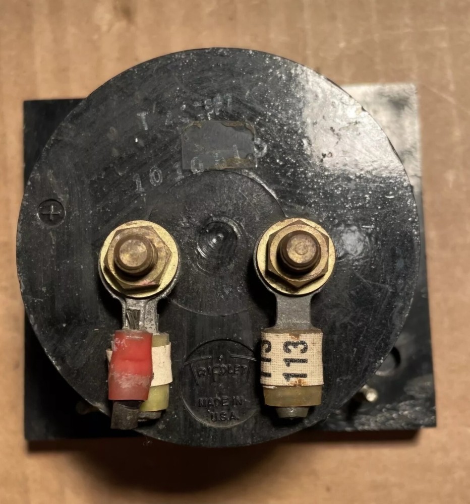 Triplett - Model 330-G Range 0 - 25 AC