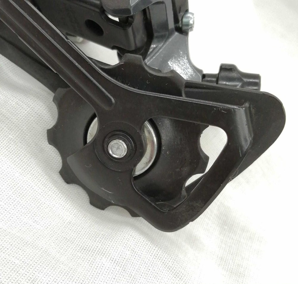 RD-R2000 R Derailleur