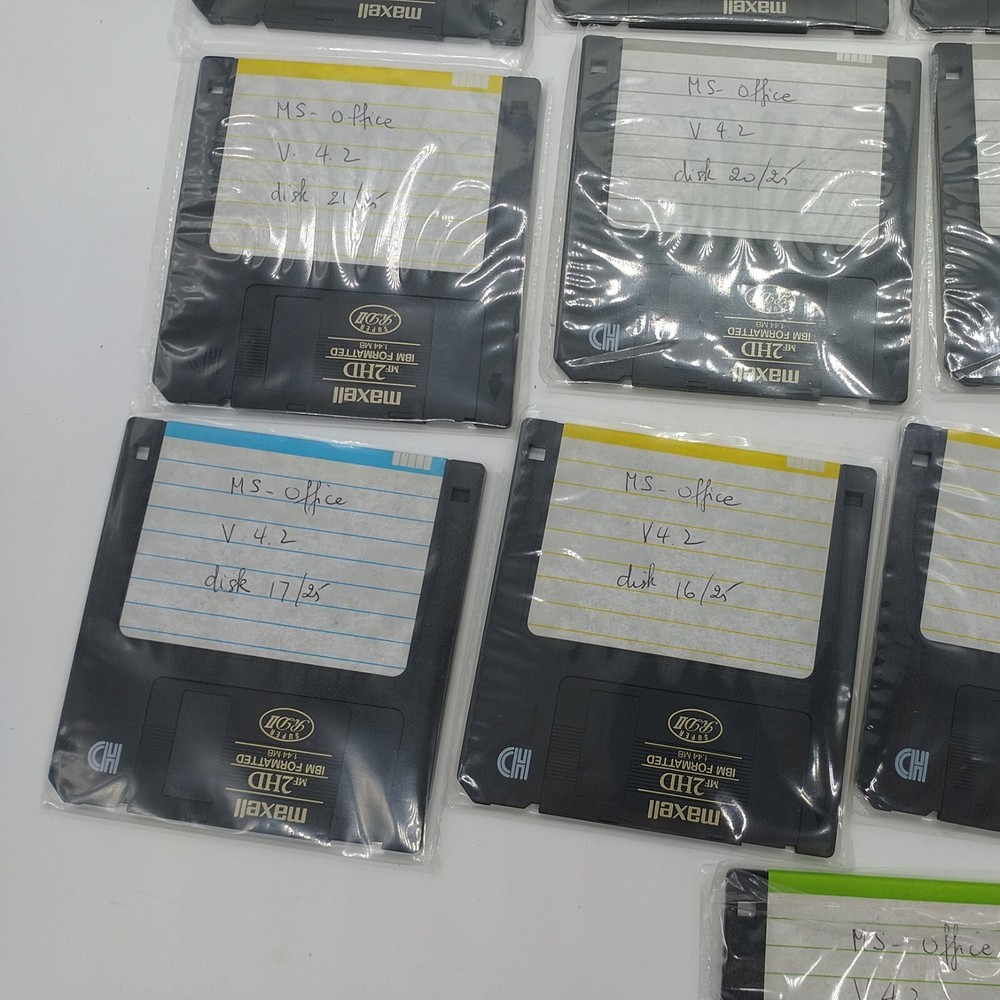 Maxell 13 Double Sided MF 2HD 3.5" High Density Micro Floppy Disk Formatted IBM