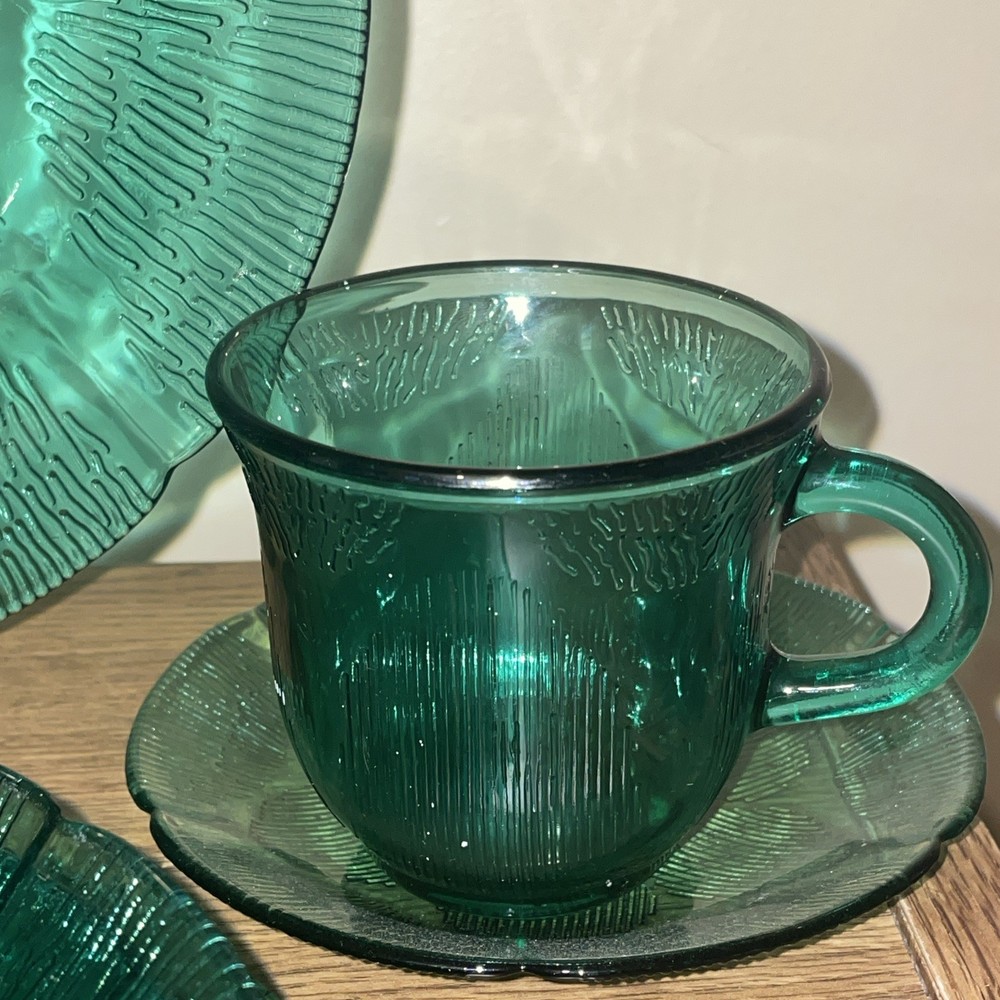 Fortecrisa Green Dinnerware Set 10 Pieces Vintage.