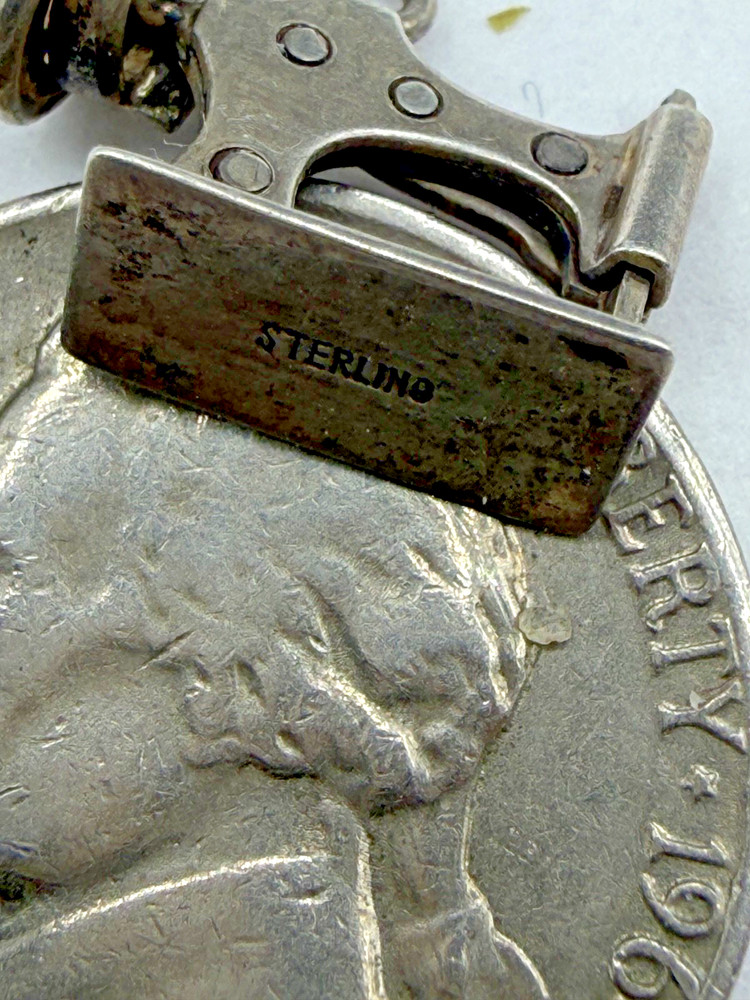 VINTAGE 40'S MOVABLE SEWING MACHINE STERLING CHARM openwork wheel