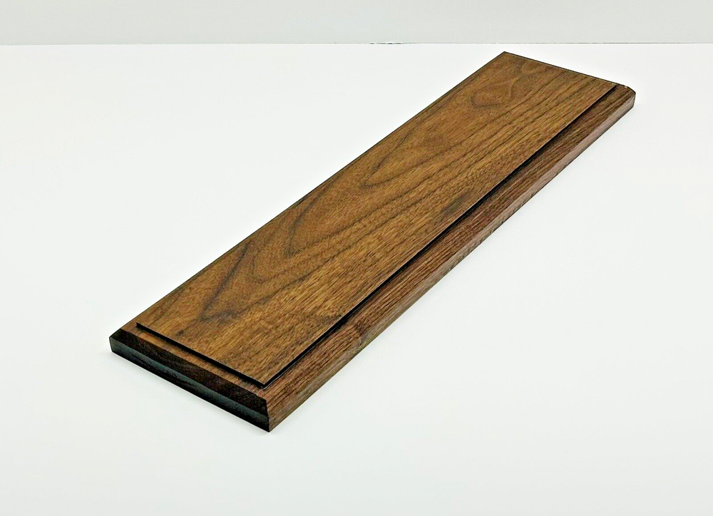 18" O Scale Model Train Display Case, Walnut Base