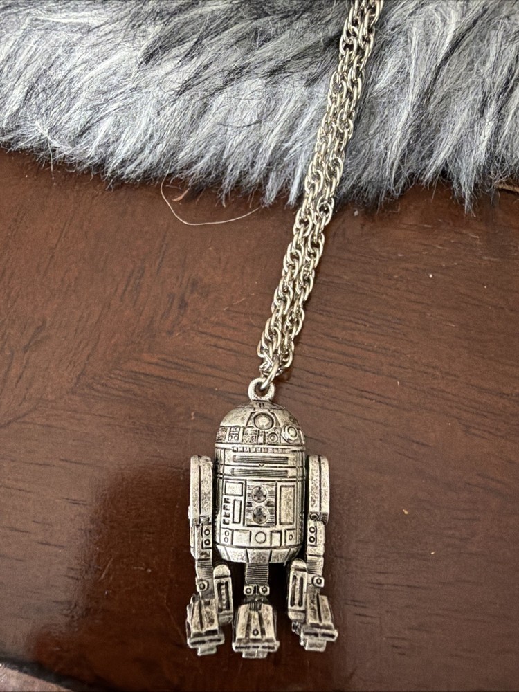 Vintage Star Wars necklaces