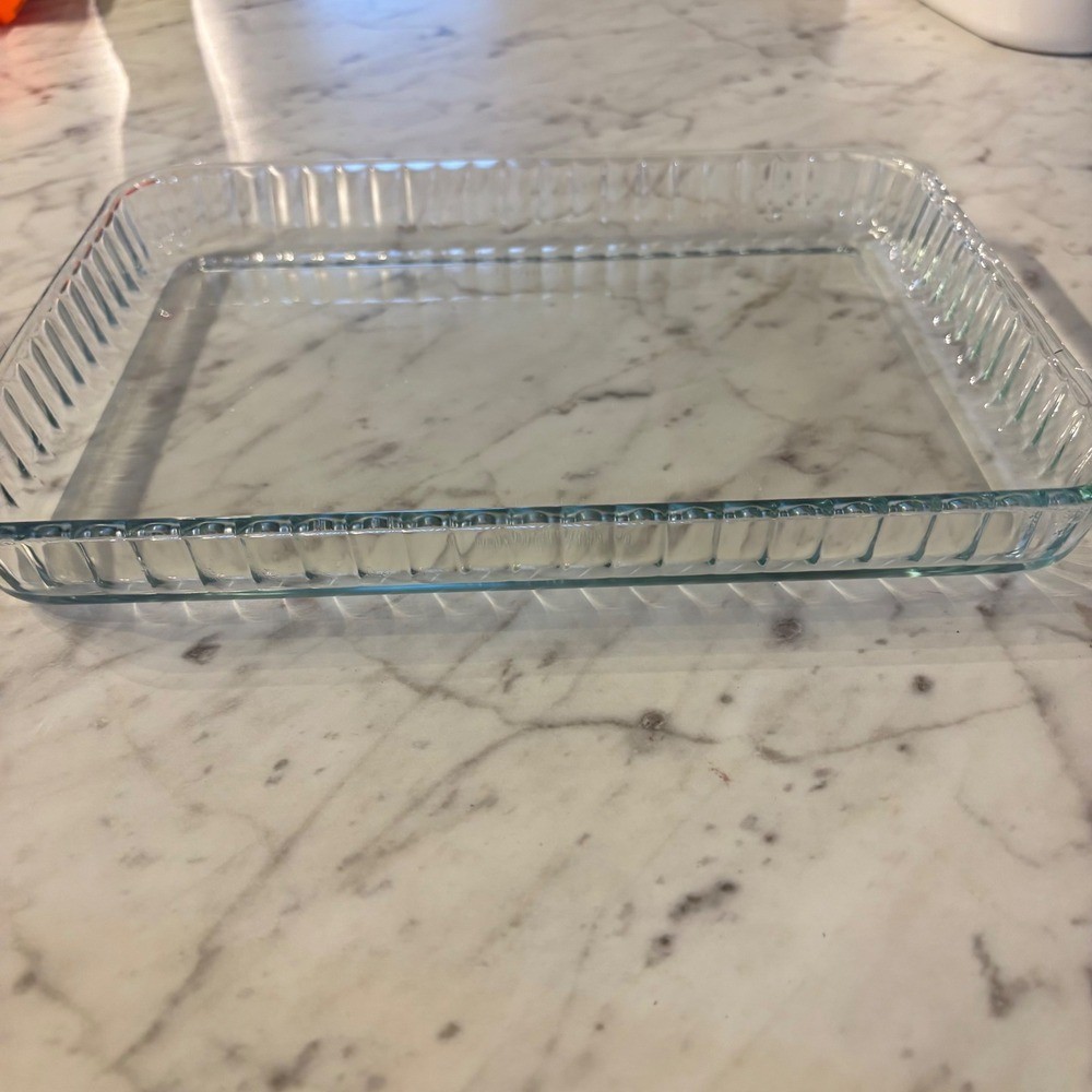 Pyrex 30cm France Glass Baking Dish Rectangular Clear Ribbed Edge Fluted