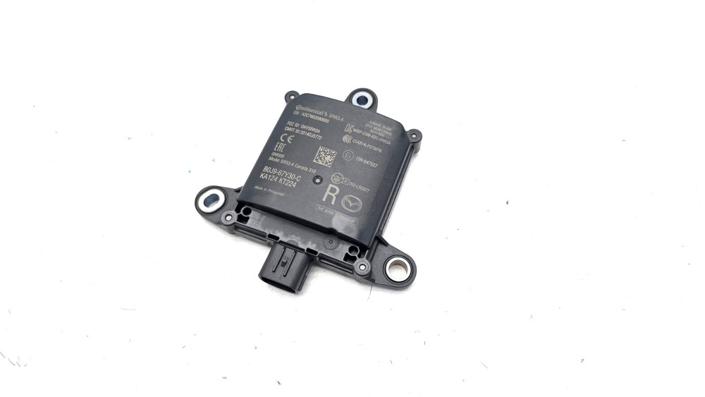 2019-2023 MAZDA 3 REAR RIGHT OR LEFT SIDE BLIND SPOT RADAR SENSOR MODULE OEM