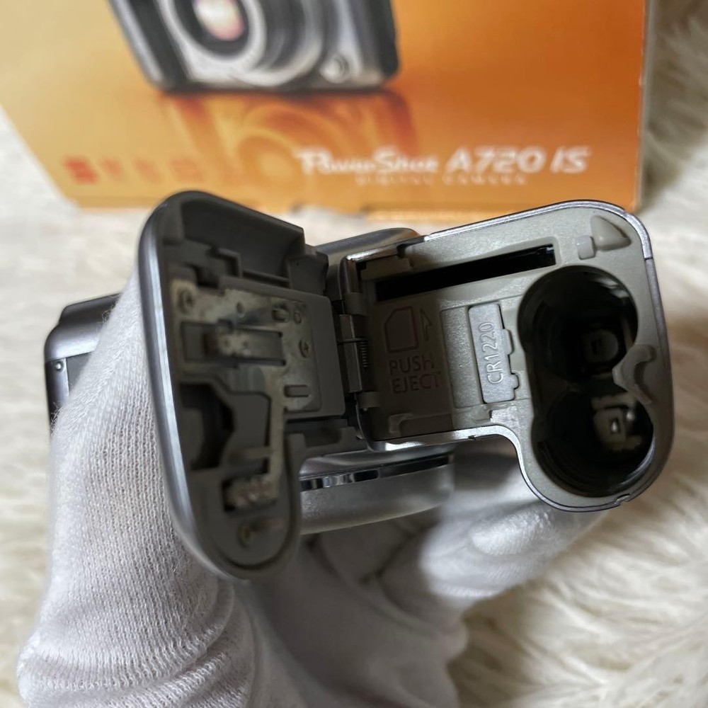 Canon PowerShot A720 IS Digital Camera Box Manual Working Japan