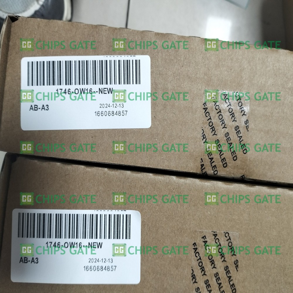 1PCS New 1746-OW16 Output Module 1746OW16