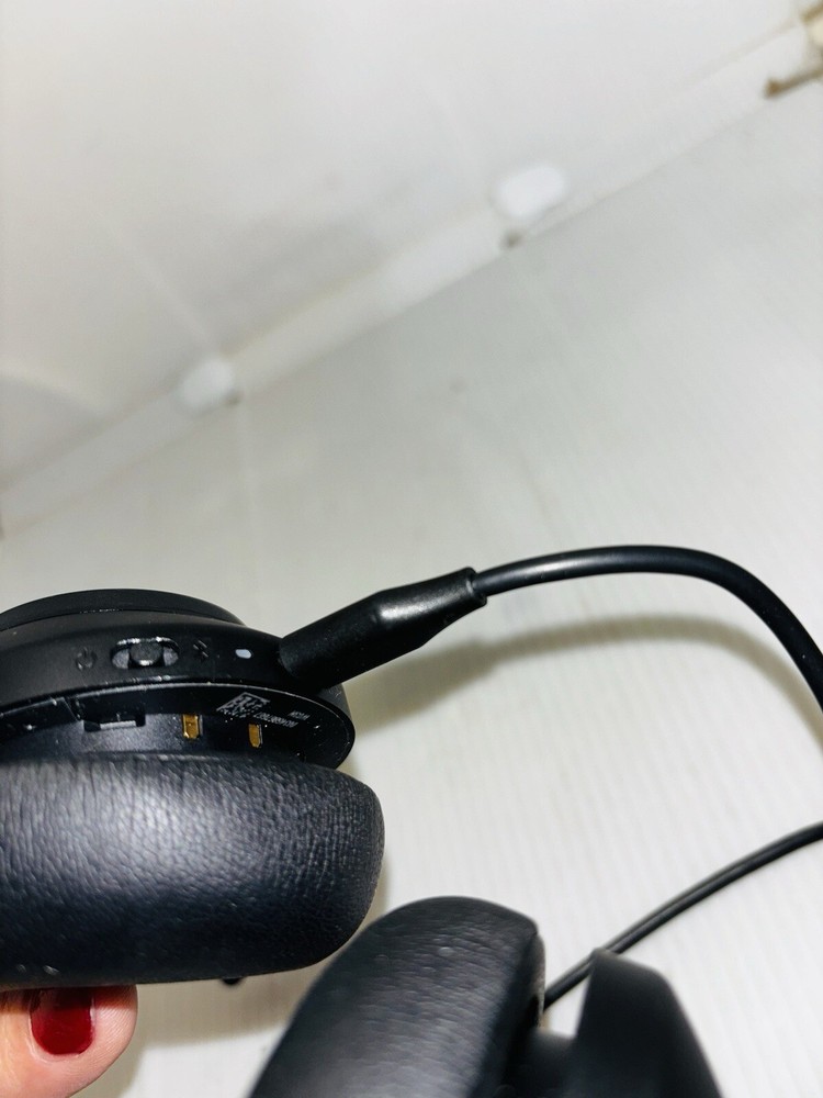 Jabra Evolve SE USB-A Wired On-Ear Headset for MS Teams Black Bluetooth