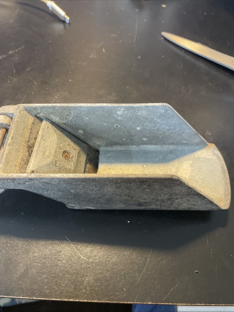 Ice shaver quite old