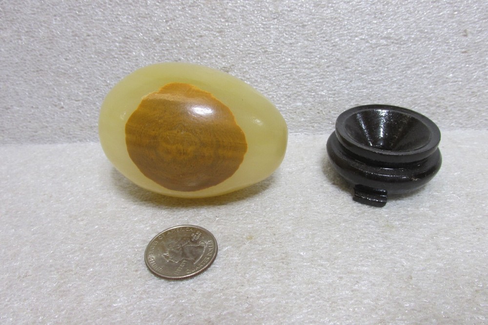 QUARTZ COLLECTOR'S EGG w/ STAND