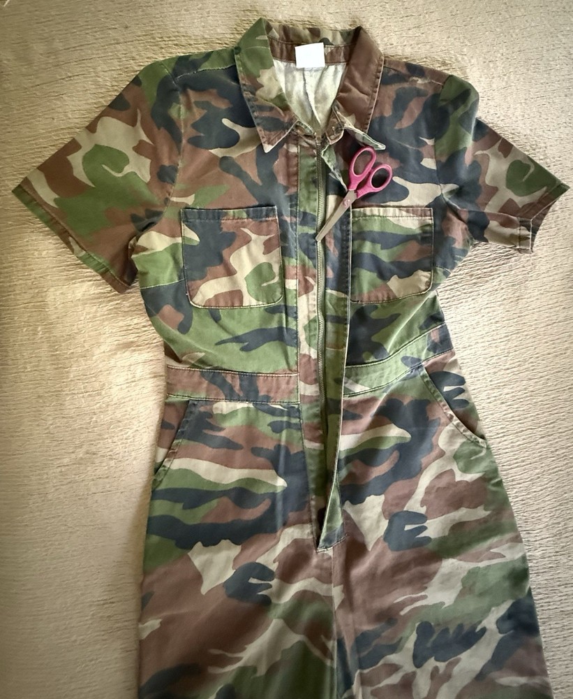 Urban Outfitters Camo Flight Jumpsuit Size Medium $25