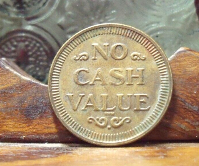 H-E-B FREE PLAY TOKEN GROCERY CHAIN AMUSEMENT TOKEN