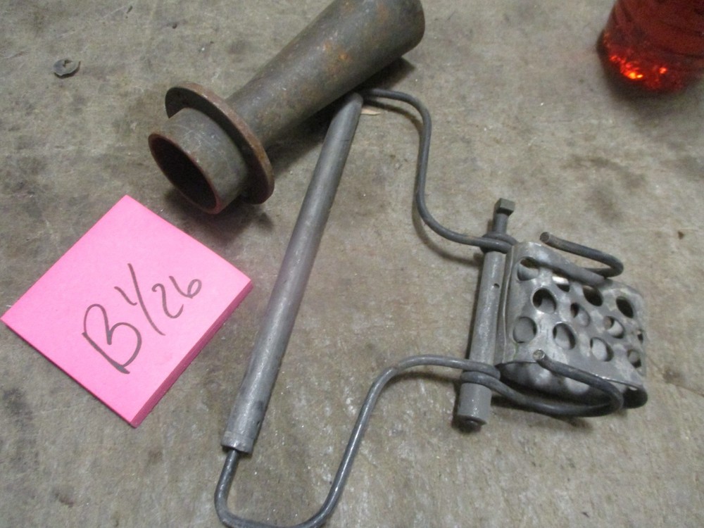 2 Used Parts, Damaged Barrel Carry Handle and Muzzle Cone, Ma Duece