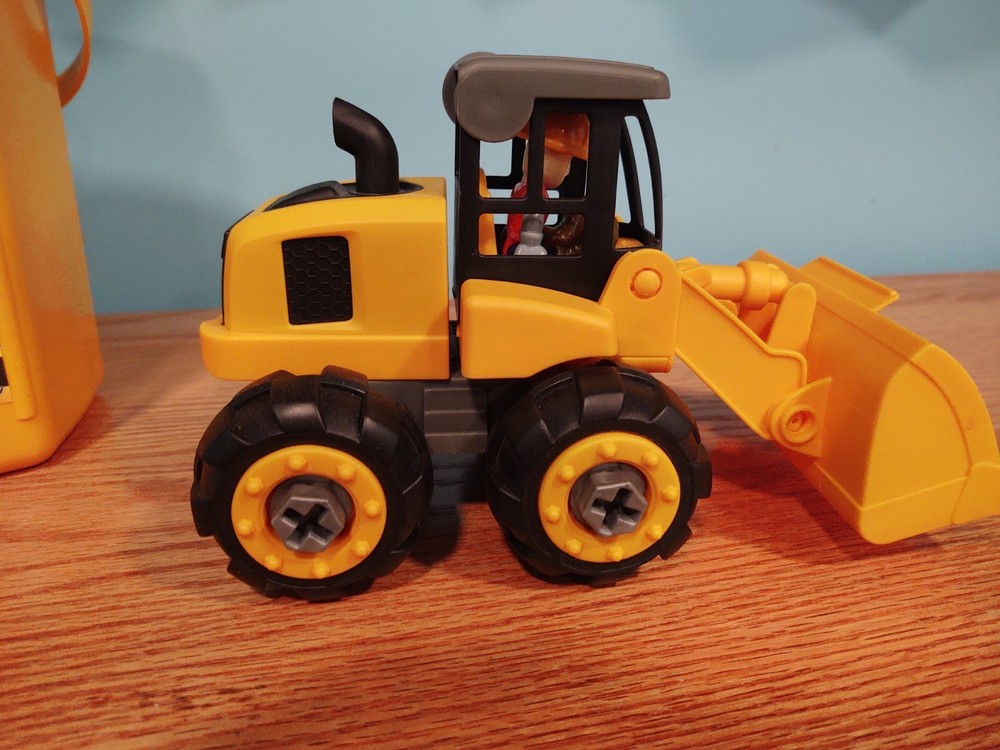 CAT Machine Maker Junior Operator Wheel Loader