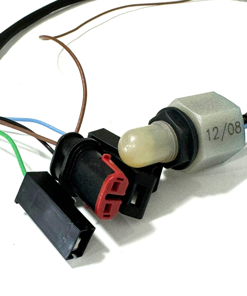 Liquid level sensor 100004-000 w/harness