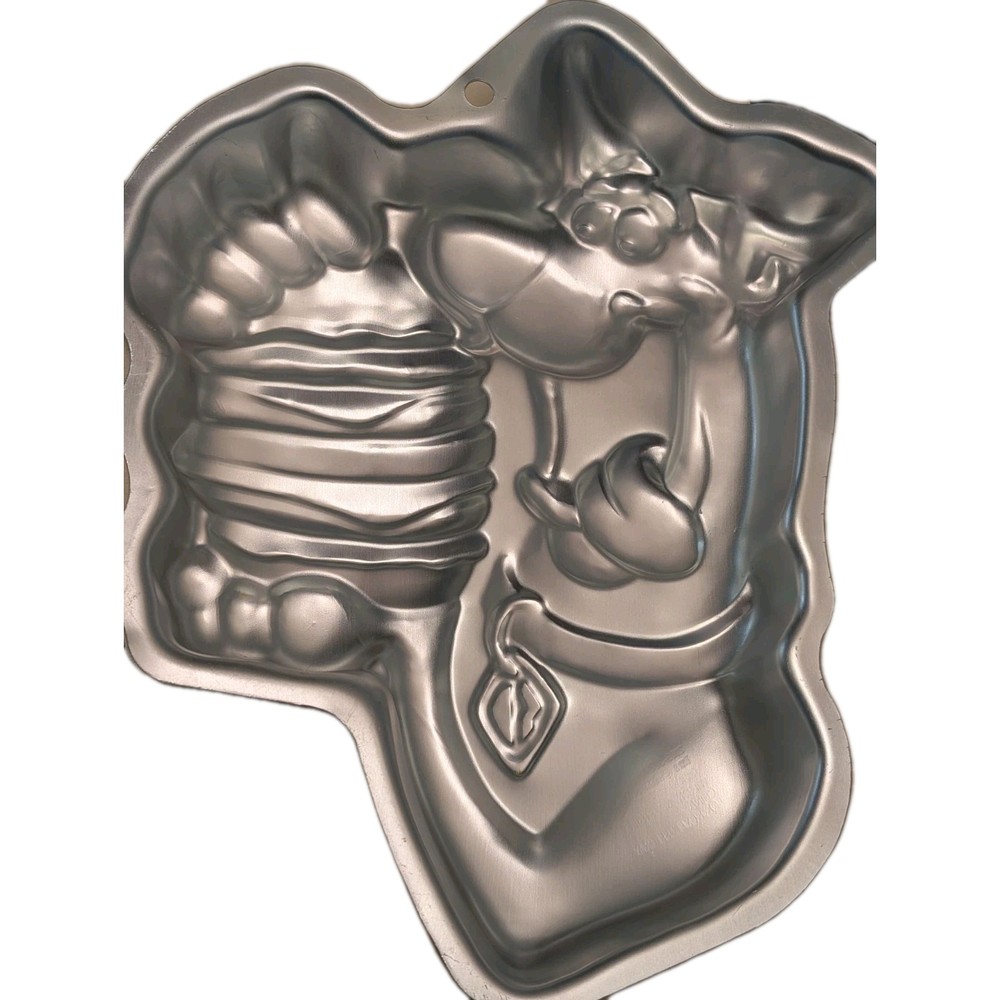 Wilton Scooby Doo Hamburger Cake Pan