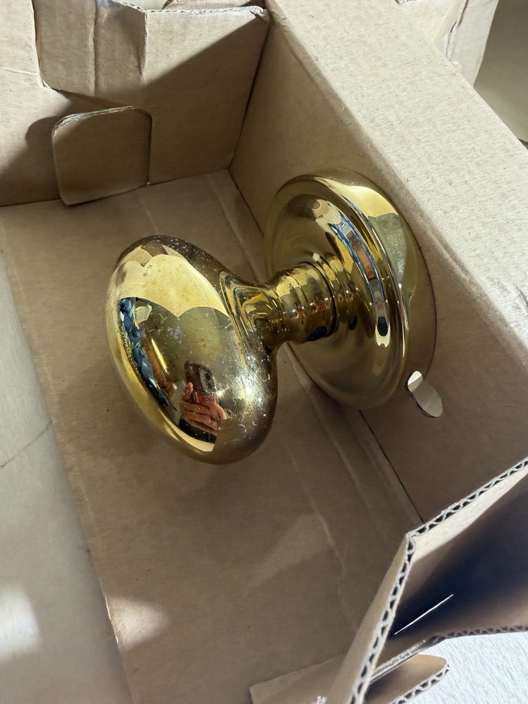 polished Brass Smooth Oval Door Knobs new