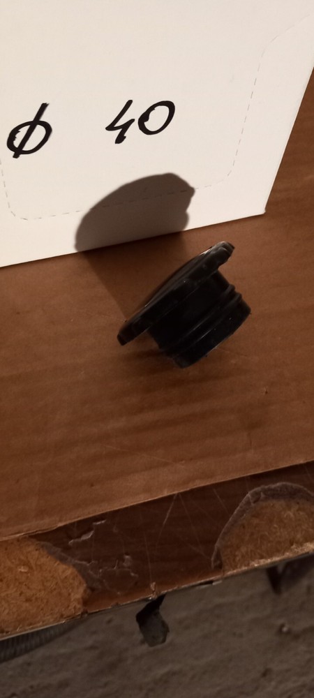 CHROME TANK CAP UNIVERSAL MOPEDS 40mm