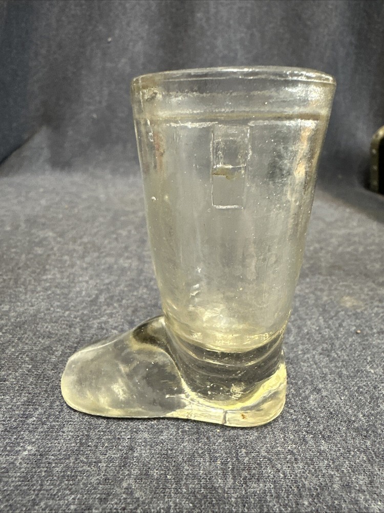 VINTAGE CLEAR GLASS SANTA BOOT CANDY CONTAINER