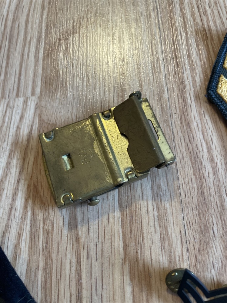 military patches pins