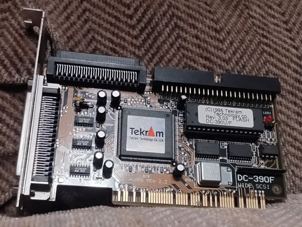 Tekram DC-390F PCI SCSI-3/SE Wide Controller