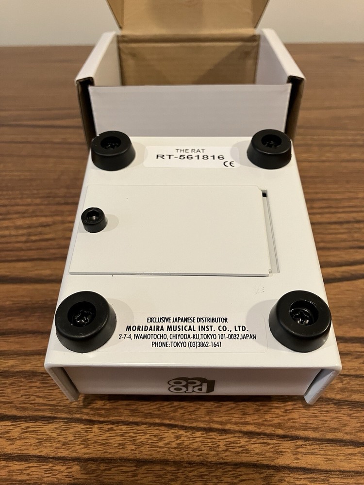 White ProCo Rat Distortion Effects Pedal