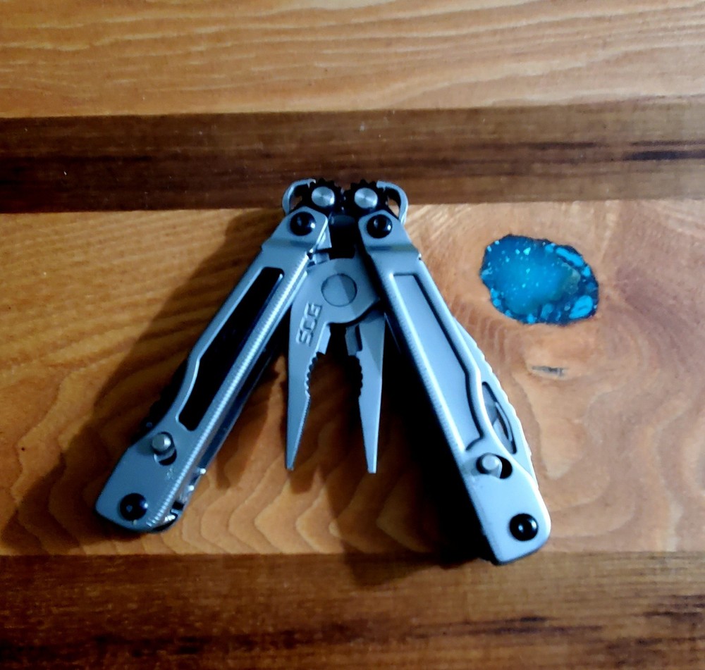 SOG PowerPlay Multitool Retired Pliers, Knives, File...