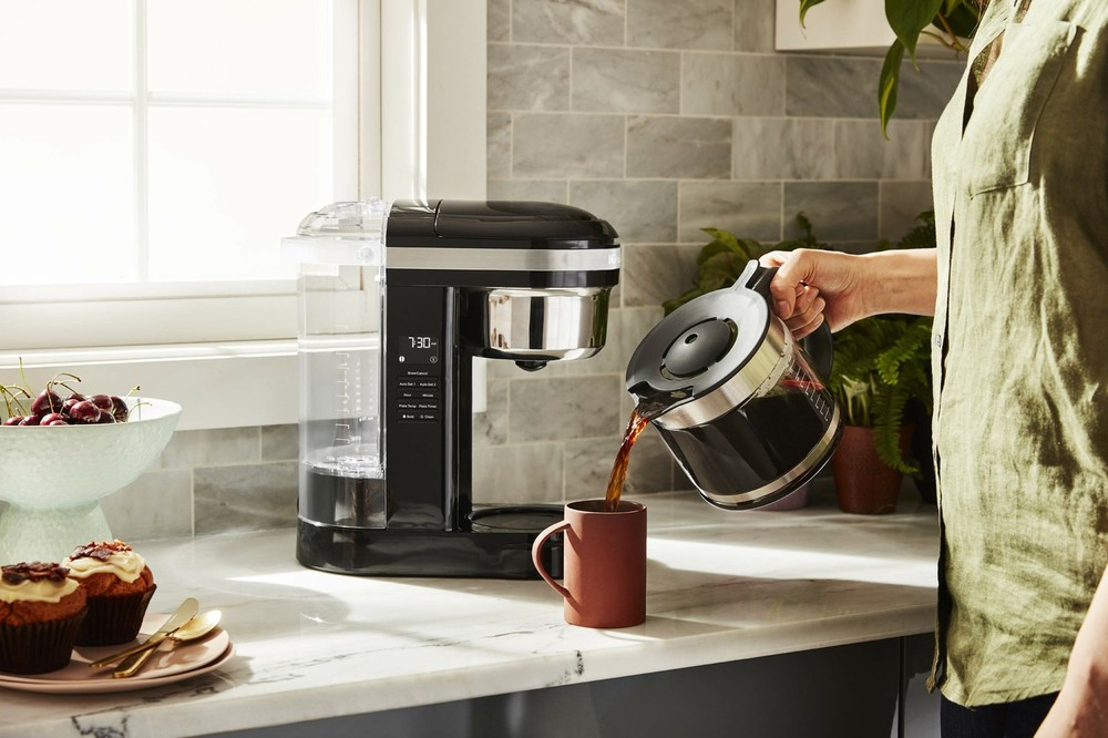 KitchenAid KCM1209OB Drip Coffee Maker, 12 Cup, Onyx Black