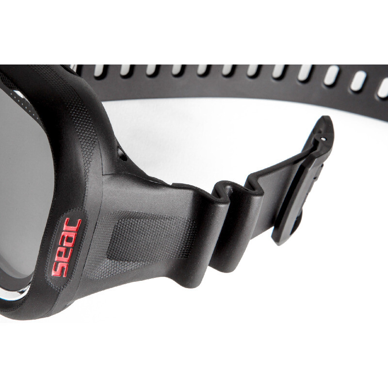 SEAC Screen Black/Red Dive Computer - Wrist Computer (1600008000538A)