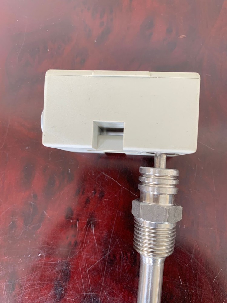 Honeywell / Immersion Temperature Sensor / VF20LN / NTC20kOhm