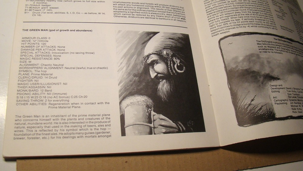 MODULE - UK1 *NICE COPY 1ST PRINT* BEYOND THE CRYSTAL CAVE - DUNGEONS DRAGONS