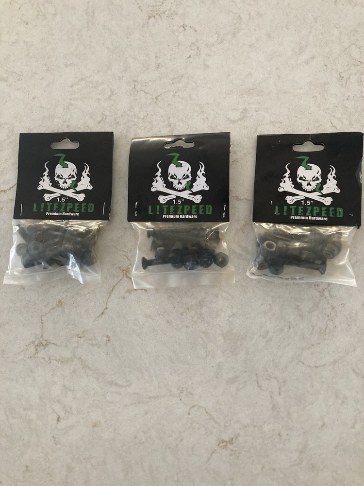 Skateboard Hardware 1.5” Black 3 Packs