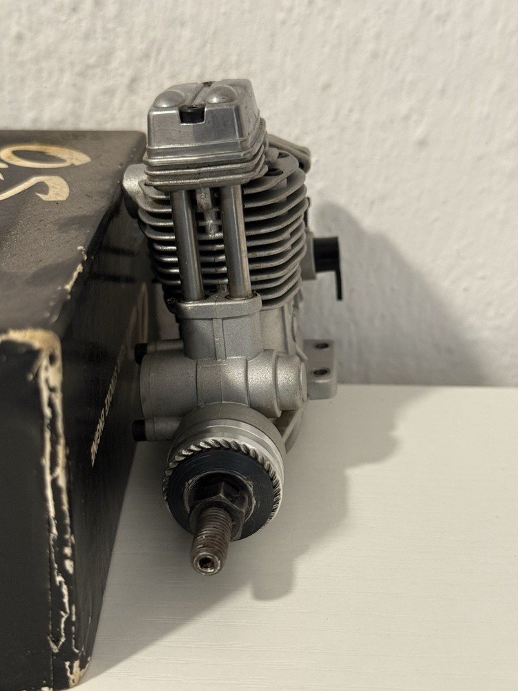 OS max four stroke engine FS-20