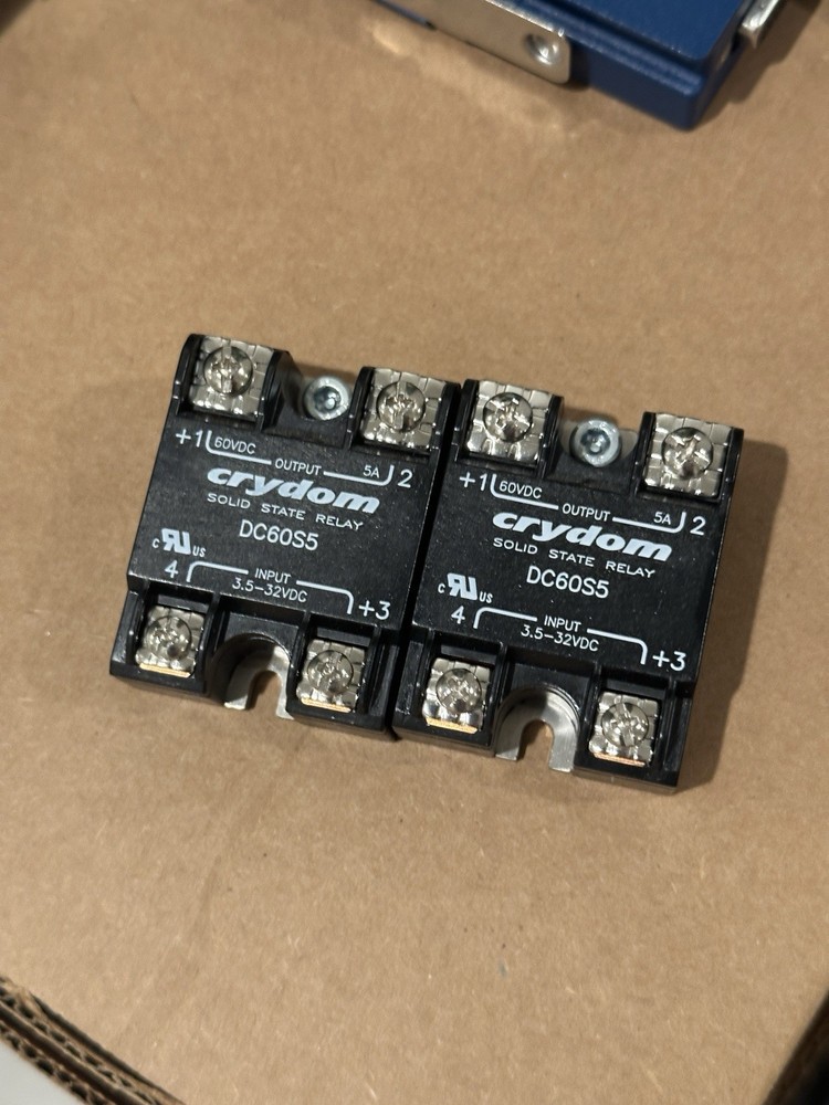 Sensata Crydom DC60S5 Solid State Relay 5A 60VDC WORKING