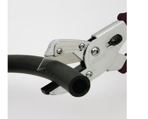 All-Purpose Utility Cutter