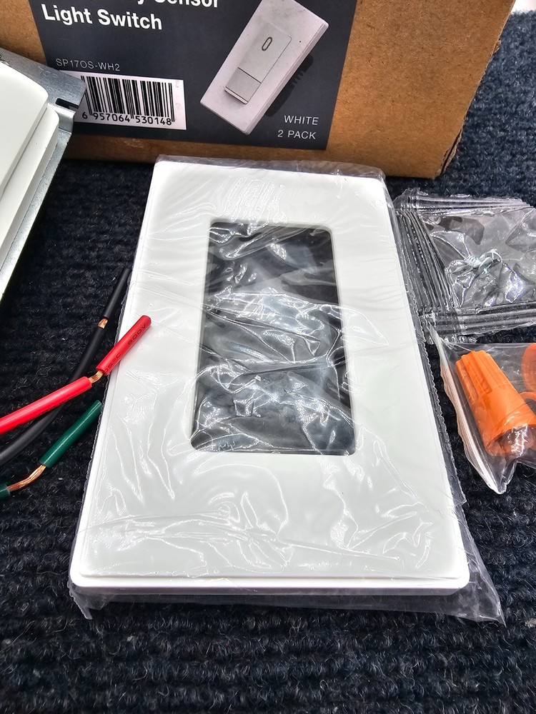 ELEGRP SP17OS-WH2 Single-Pole Occupancy Sensor Switch, PIR Motion Activated