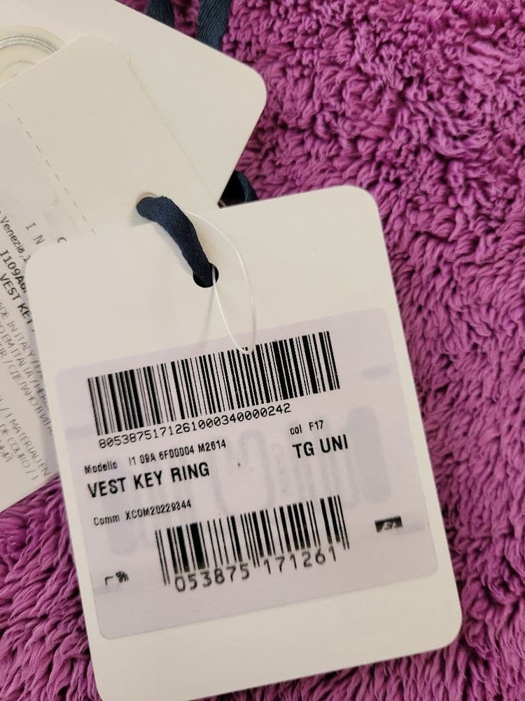 ️MONCLER Down Vest Type Keychain