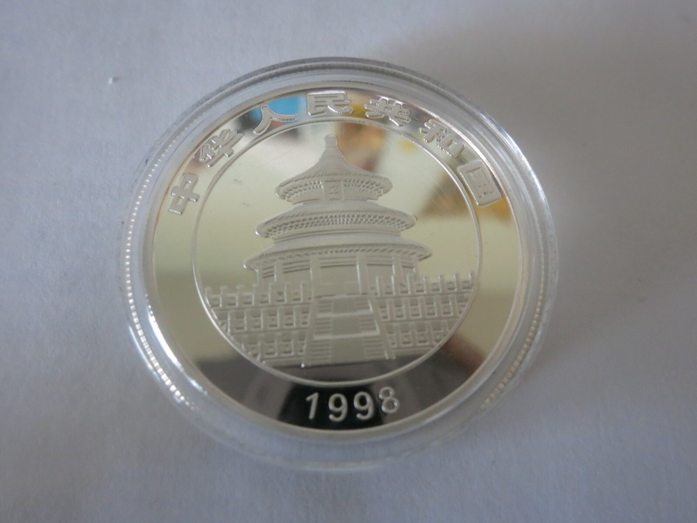 1998 CHINA COLORIZED PANDA COMMEMORATIVE COIN