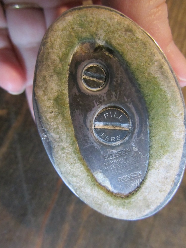 Vintage CROWN SILVER PLATED Ronson Table Lighter