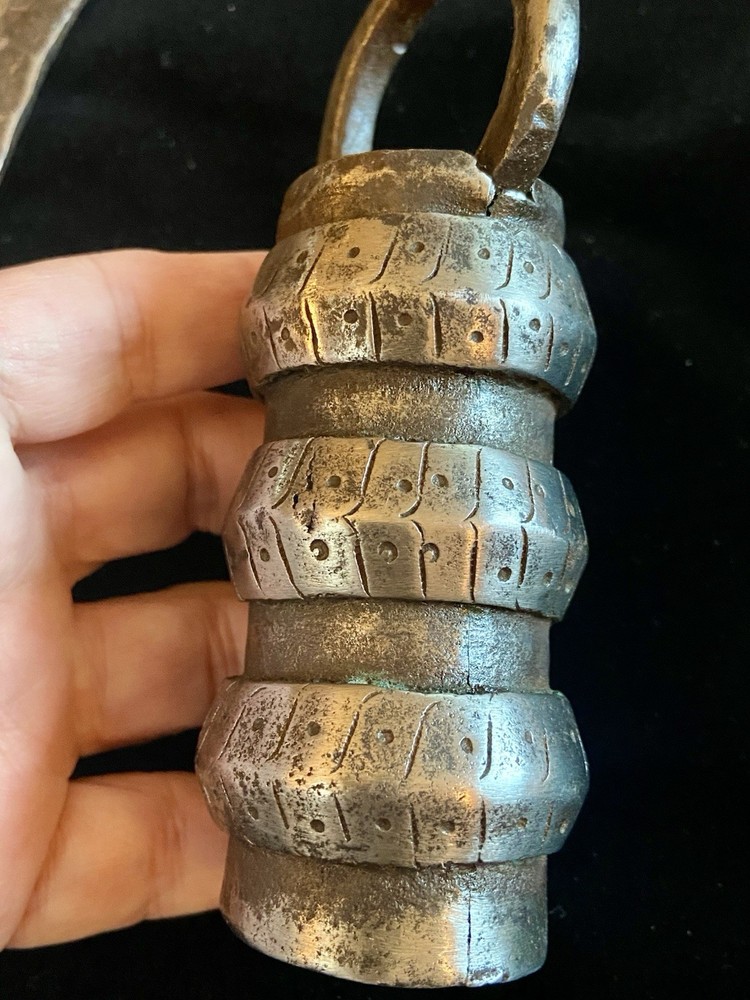 PRIMITIVE RARE BIG SIZE RUSTIC IRON HEAVY PADLOCK WITH ORIGINAL PUZZLE KEY