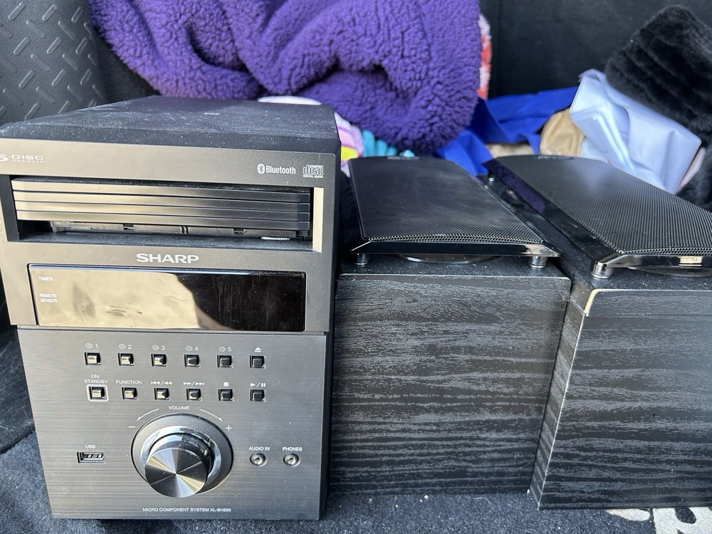 sharp 5 disc cd player With Remote