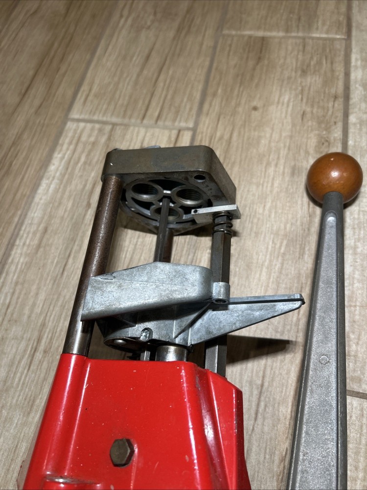 Lee Pro 1000 Progressive Reloading Press 3 Hole Turret